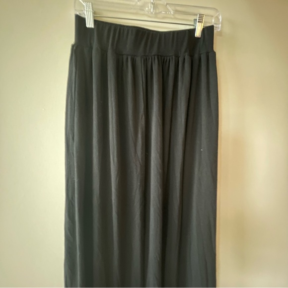 🔥BOGO FREE Elastic Waist Maxi Skirt - Picture 2 of 5